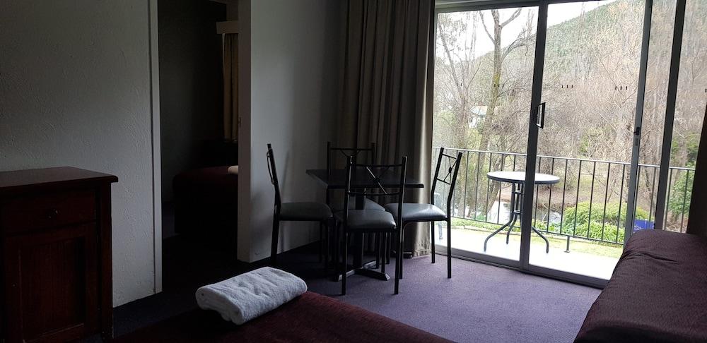 Riverbank Park Motel Bright Buitenkant foto