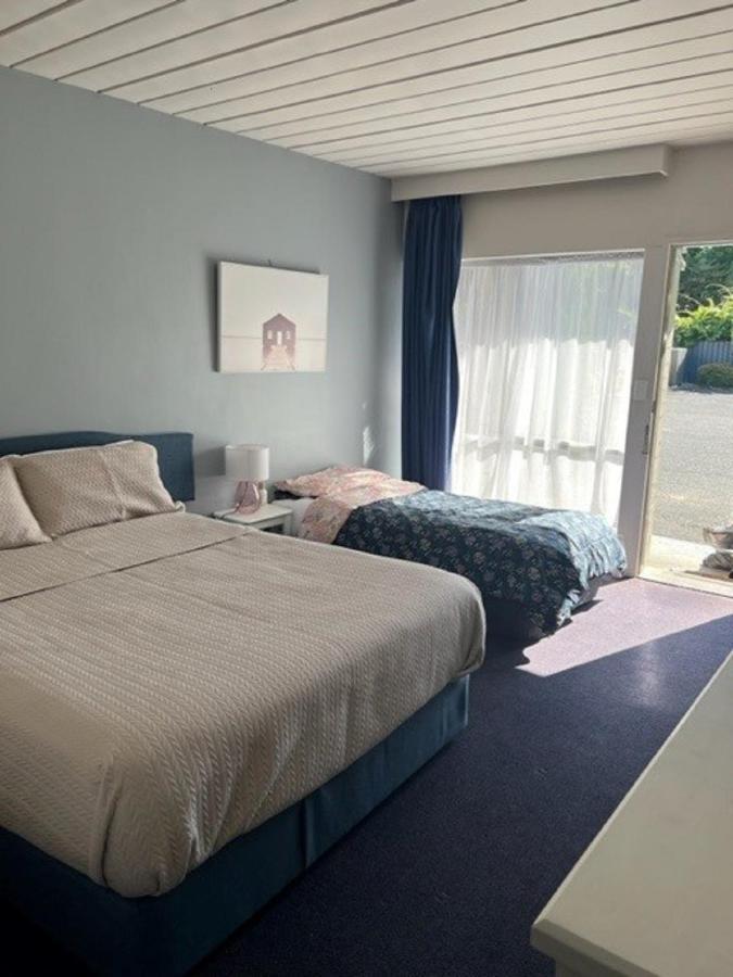 Riverbank Park Motel Bright Buitenkant foto
